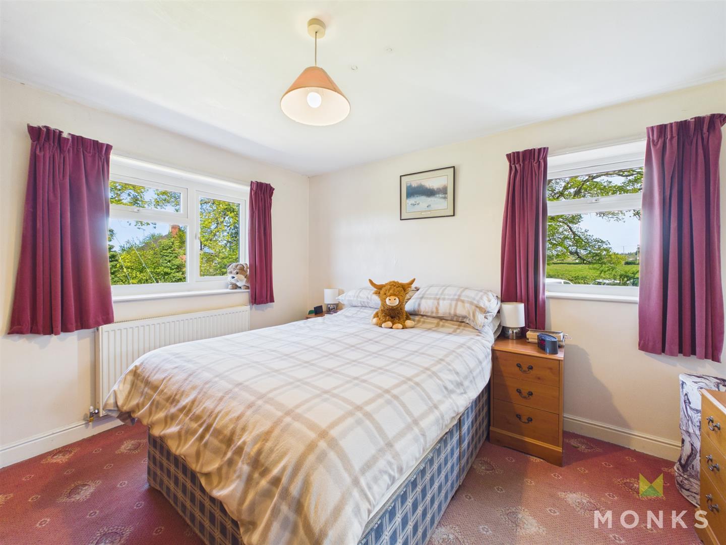 70 The Leasowes, Shrewsbury, SY5 9LU For Sale